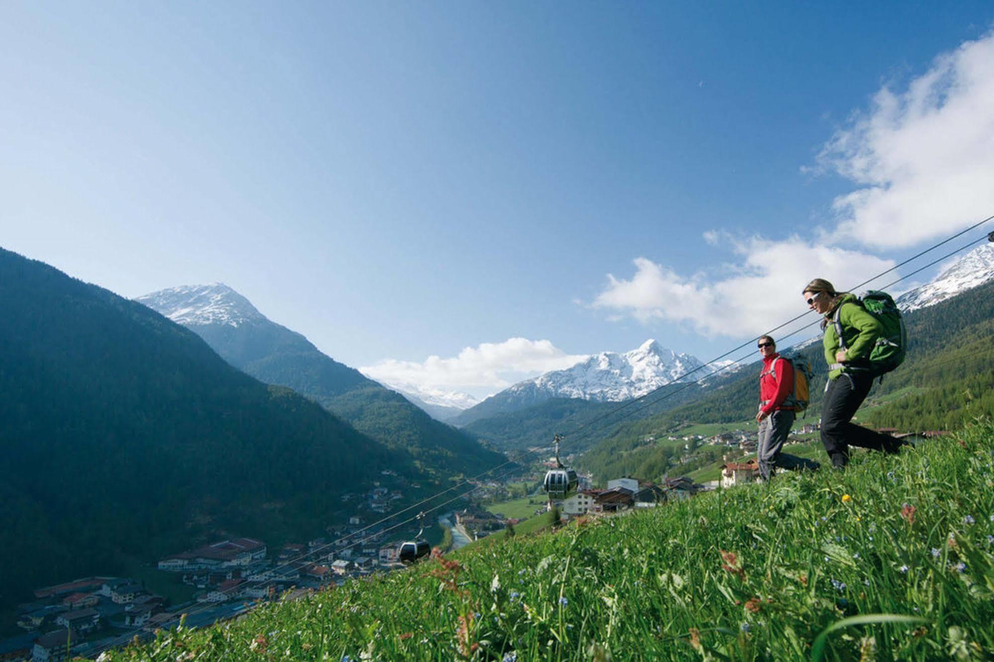 Hotel Garni Sunshine Sölden Esterno foto