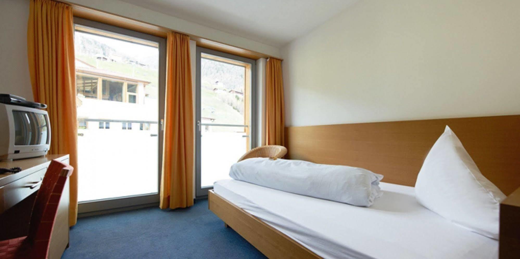 Hotel Garni Sunshine Sölden Esterno foto